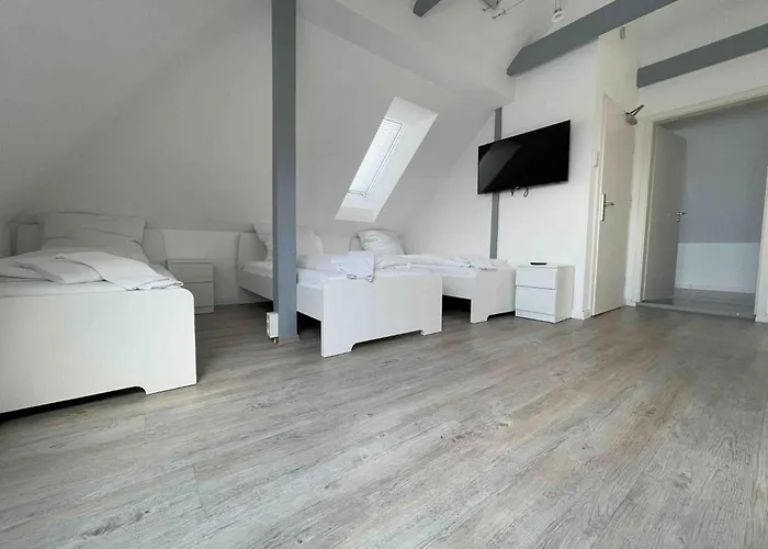 Sad233 By Interhome Apartament Schwandorf